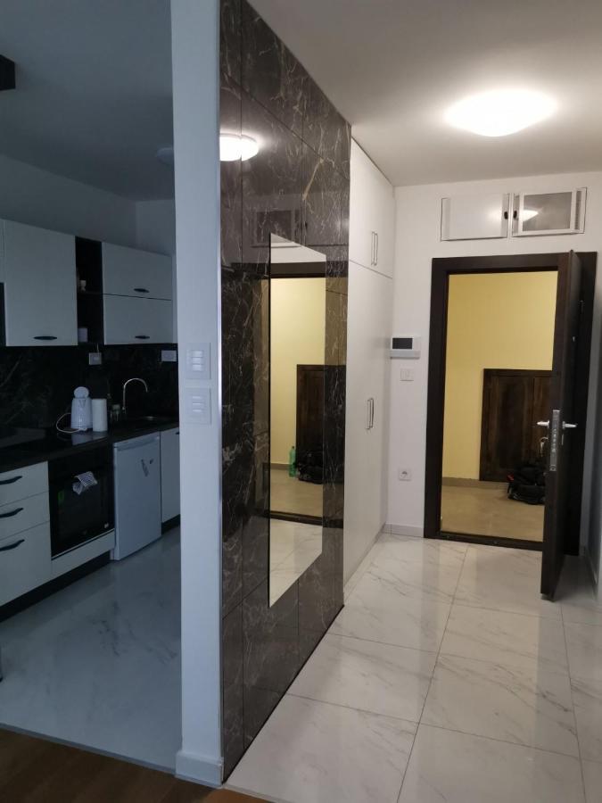 Apartment 212 Subotica Buitenkant foto